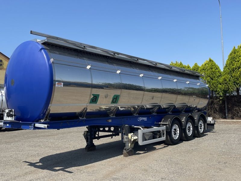 Cisterna na potraviny 08-2011 po opravě