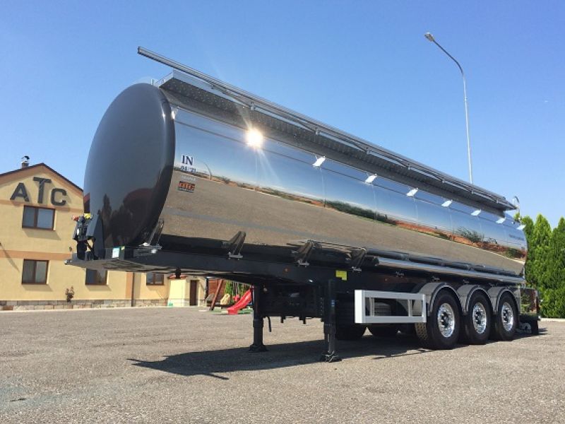 Tlaková cisterna na potraviny s přípravou pro ohřev