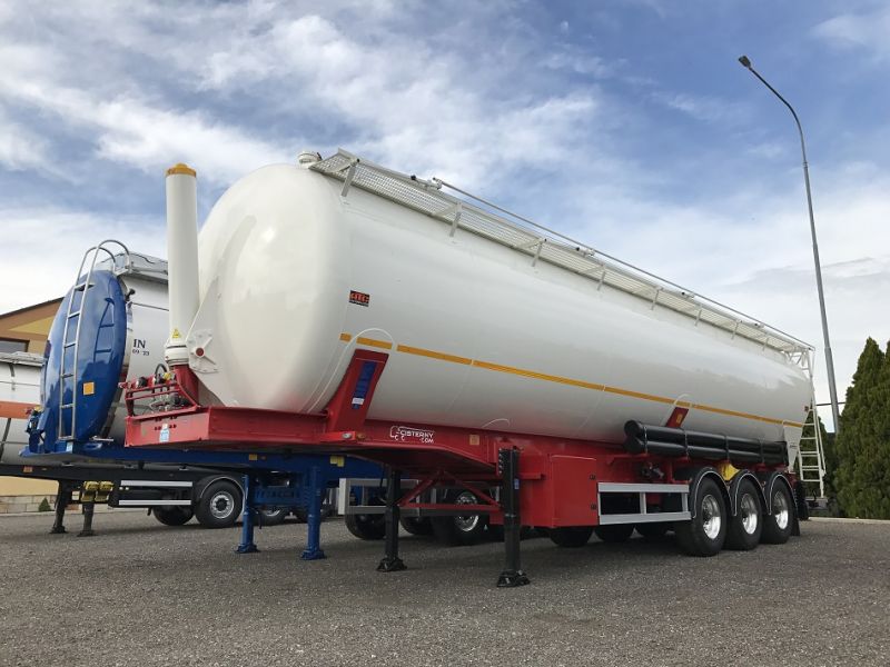 Sklápěcí silo na potraviny a jiné komodyty